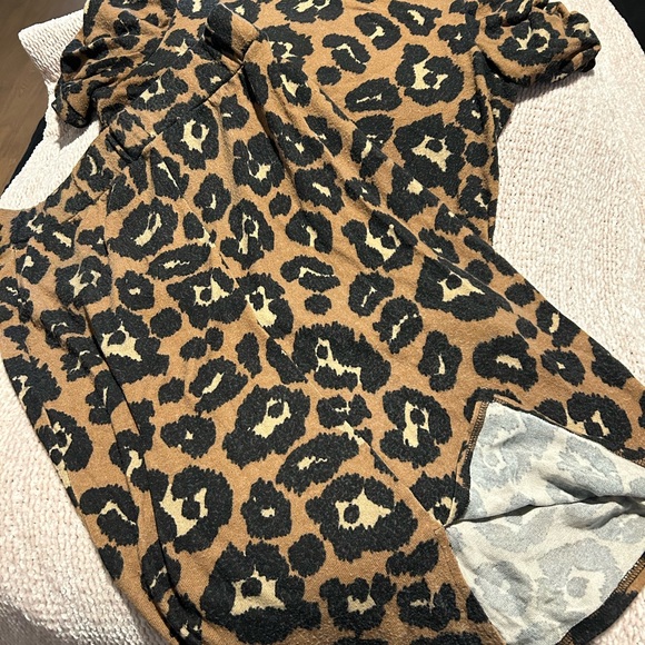 Leopard skirt set - Picture 3 of 3